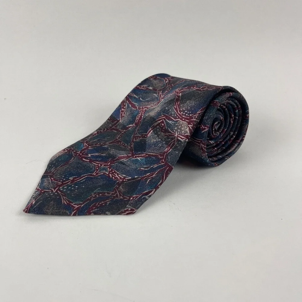 Wembley mens tie